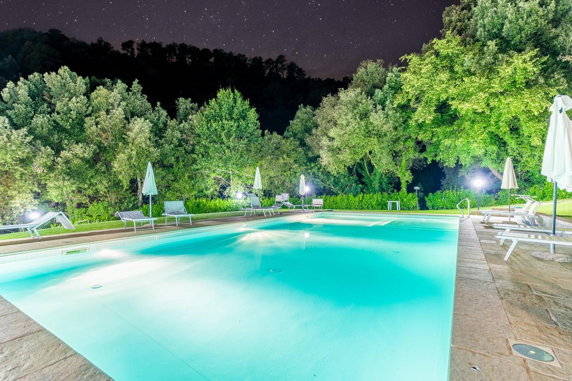La Ferriera Exclusive Resort - Pool & Waterfall Loro Ciuffenna Exteriér fotografie